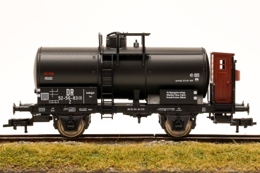 Fleischmann 5736 K – Kesselwagen Z mit Bremserhaus der (D)DR 