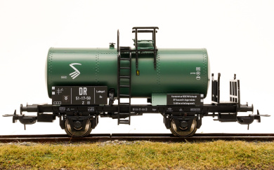 Tillig 76516 (H0) – Kesselwagen Z der (D)DR 