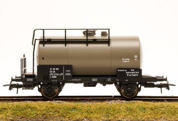 Roco 66837 – Kesselwagen Uahs der (D)DR 