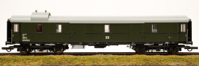 Roco 45678 – Packwagen Pw4ü-29 der (D)DR 