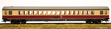Märklin 43861 – 1. Klasse IC Großraumwagen Apmz 121 der DB 