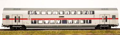 Märklin 43489 – 2. Klasse IC2 Doppelstock-Mittelwagen DBpza 687.2 der DB AG, mit Innenbeleuchtung 
