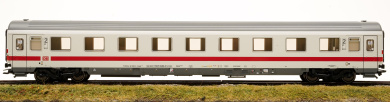 Märklin 43660 – 2. Klasse IC-Abteilwagen Bvmkz 856, der DB AG, Innenbeleuchtung 
