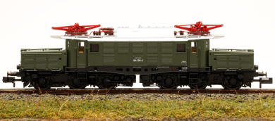 Fleischmann 7394 (N) – Güterzug-Elektrolok BR 194 der DB  