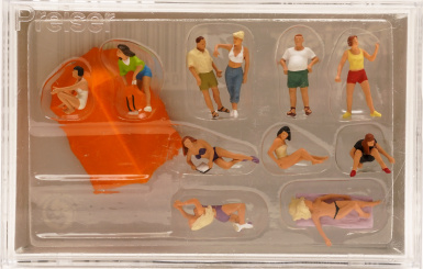 Preiser 10538 (1:87) – Auf dem Campingplatz 