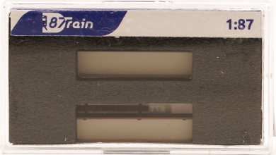 87Train 221070 (1:87) – Moderne Betonbänke 