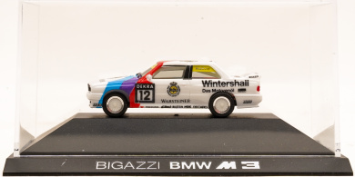 Herpa 82229417885 (1:87) – BMW M3 (E30) DTM 1991 Bigazzi Nr.12, Hahne (BMW-Werbemodell) 