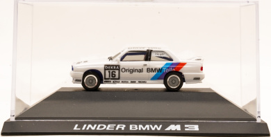 Herpa 82229417882 (1:87) – BMW M3 (E30) DTM 1991 Linder, Original BMW Teile Nr.16, Altfried Heger (BMW-Werbemodell) 