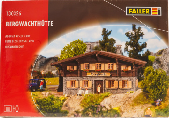 Faller 130326 (1:87) – Bausatz Bergwachthütte, patiniertes Modell 