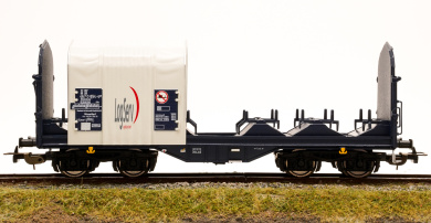 Piko 54396-4 – Schiebeplanenwagen Shimmns der LogServ, eingestellt bei der DB AG 