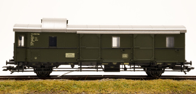 Märklin 4315 – Donnerbüchse Gepäckwagen Pwi der DB, Innenbeleuchtung 