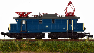 Minitrix 16663 – Elektrolok BR 144 der DB, digital (DCC/Sx) & Sound 