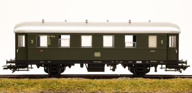 Märklin 43353C – 2. Klasse Einheitsnebenbahnwagen Bie der DB, Innenbeleuchtung 