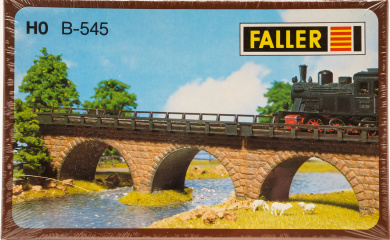 Faller 120545 (H0) – Bausatz Viadukt Oberteil 