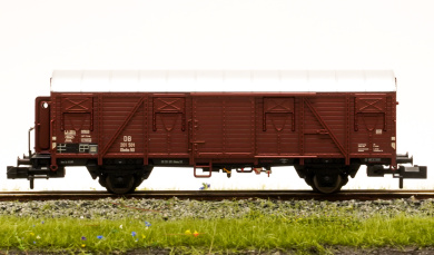 Liliput 260146-3 (N) – Gedeckte Güterwagen Glmhs 50 der DB 