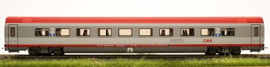Heris 13111 – 2. Klasse Personenwagen Bmpz Modularwagen der ÖBB 