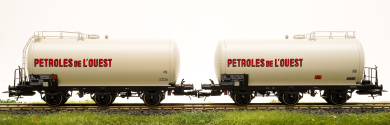 Jouef HJ6249 – 2-teiliges Tankwagen-Set Uh -PETROLES de L'OUEST- der SNCF 