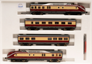 Roco 63100 – 4-teiliger TEE-Triebzug Rhein-Main VT 11.5 der DB 