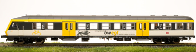 ESU 36513 (AC/DC) – 2. Klasse Nahverkehrssteuerwagen bwegt der DB, digital (MM/DCC) & Innenbeleuchtung 