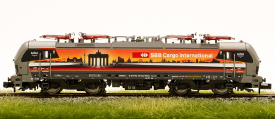 Fleischmann 7560074 (N) – Mehrzweck-Elektrolok BR 193 Vectron der SBB Cargo International, digital (DCC) & Sound 