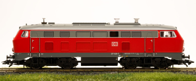 Märklin 39271 – Diesellok BR 217 der DB AG, digital (mfx+/MM/DCC) & Sound 