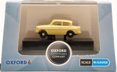 Oxford N105005 (N) – Ford Anglia, Sunburst Yellow / Cirrus White 