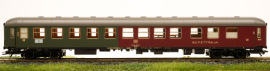 Trix 23418 – 2. Klasse Halbspeisewagen BRbumh 282 der DB 