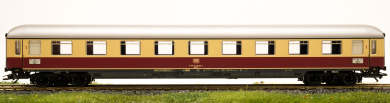 Trix 23477-05 – 1. Klasse TEE-Abteilwagen Avüm 111 -Roland- der DB 