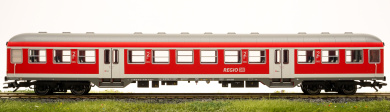 Märklin 43806 – 2. Klasse Nahverhrswagen Bnrz 451.0 der DB Regio 
