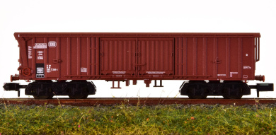 Minitrix 18092 – Rolldachwagen Taes 892 der DB 