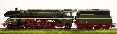 Märklin 39027 – Schlepptender-Dampflok BR 02 der (D)DR, digital (mfx+/MM/DCC) & Sound & Rauch 