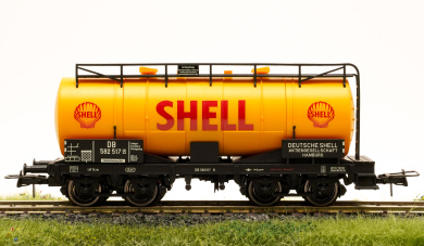 Brawa 2051 (AC) – Kesselwagen -Shell- der DB 