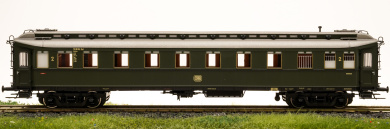 Brawa 2449 (AC) – 2. Klasse D-Zugwagen mit Küchenabteil der DB 