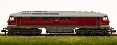 Brawa 61036 (N) – Diesellokomotive BR 232 der (D)DR, digital (DCC/MM) 