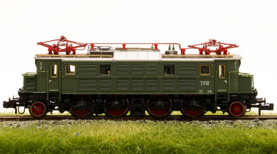 Hobbytrain H2895S – Elektrolok E17 der DB, digital (mfx/MM/DCC) & Sound 