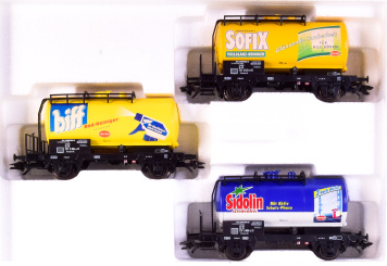 Märklin 46425 – 3-teiliges Kesselwagen-Set Henkel der DB  