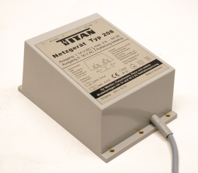 Titan – Netzgerät Typ 208 – 64VA  