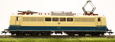 Märklin 3361 – Güterzug-Elektrolok BR 151 der DB 
