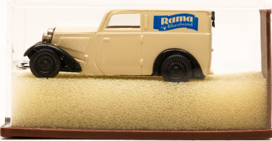 Brekina (1:87) – DKW F7 -Rama- 