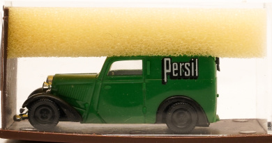 Brekina (1:87) – DKW F7 -Persil- 