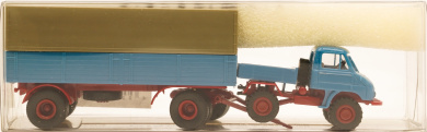 Brekina 217313 (1:87) – Unimog 411 Zugmaschine mit 2-Achsanhänger 