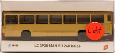 Lemke Minis LC 3930 (1:160) – MAN SÜ 240 beige & Licht vorne und hinten 