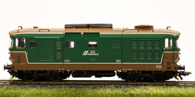 Roco 73003 – Diesellok BR 215 der FS, digital (DCC/MM) & Sound  