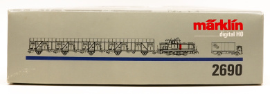 Roco 44652 – 1. Klasse Eurofima-Abteilwagen Amoz der ÖBB, mit Fahrgästen 
