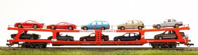 Roco 46461 – Autotransportwagen DDm der ÖBB, mit Pkws 