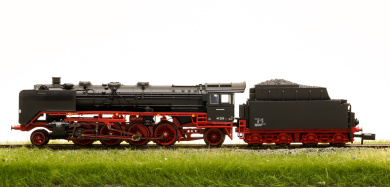 Minitrix 16415 – Schlepptender-Dampflok BR 41 der DB, digital (MM/DCC) & Sound 