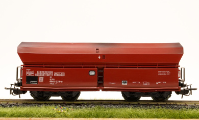 Märklin 4624 – Selbstentladewagen Fads 176 der DB 