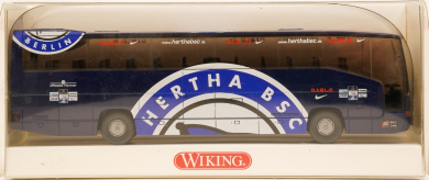 Wiking 7141346 (1:87) – Reisebus Mercedes-Benz O 404 RHD – HERTHA BSC- 