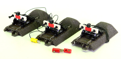 Märklin 24978 – 3x Gleisende mit Prellbock, mit beleuchtetem Sperrsignal 