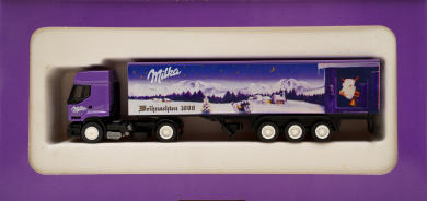 Albedo 710019 (1:87) – Renault Sattelzug, Milka Weihnachts-Truck 1998 